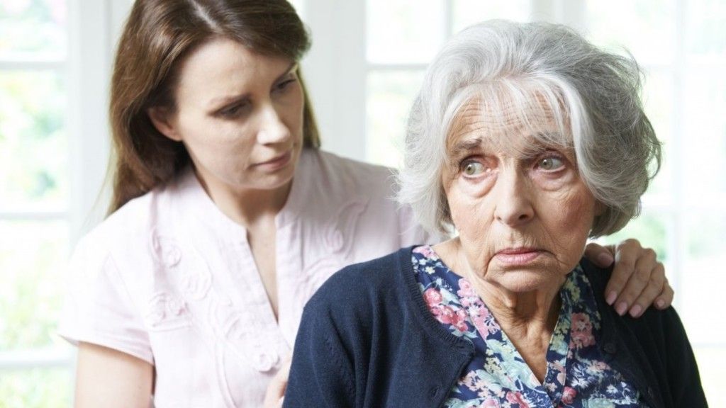 Стареча деменція: симптоми та вибір дому престарілих в Києві